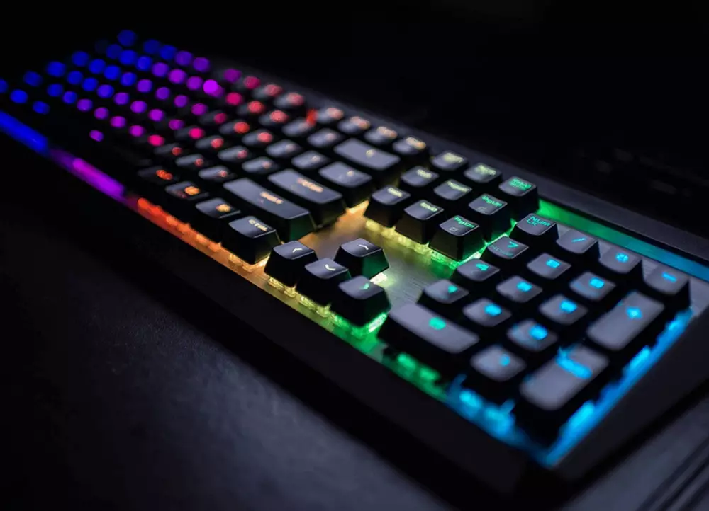 Геймърска клавиатура COUGAR ATTACK X3 SPEEDY Silver Cherry MX RGB