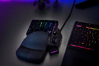 Геймърски кийпад Razer Tartarus V2 Mecha-membrane