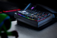 Геймърски кийпад Razer Tartarus V2 Mecha-membrane