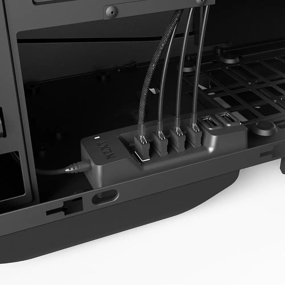 USB хъб за вграждане NZXT AC-IUSBH-M1