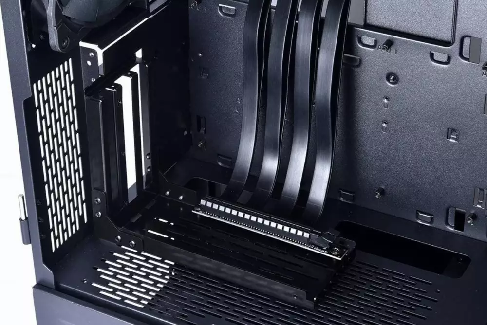 Кабел за вертикален монтаж за видео карта Lian Li LAN2-1X Externder Riser Cable 200mm PCI-E x16 3.0 и бракет за LanCool II