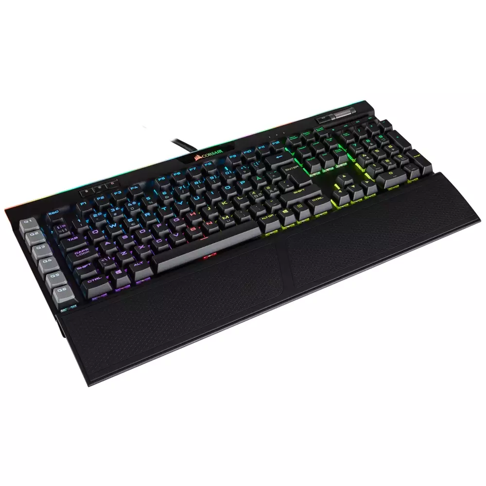 Геймърска механична клавиатура CORSAIR K95 RGB PLATINUM Mechanical Keyboard RGB