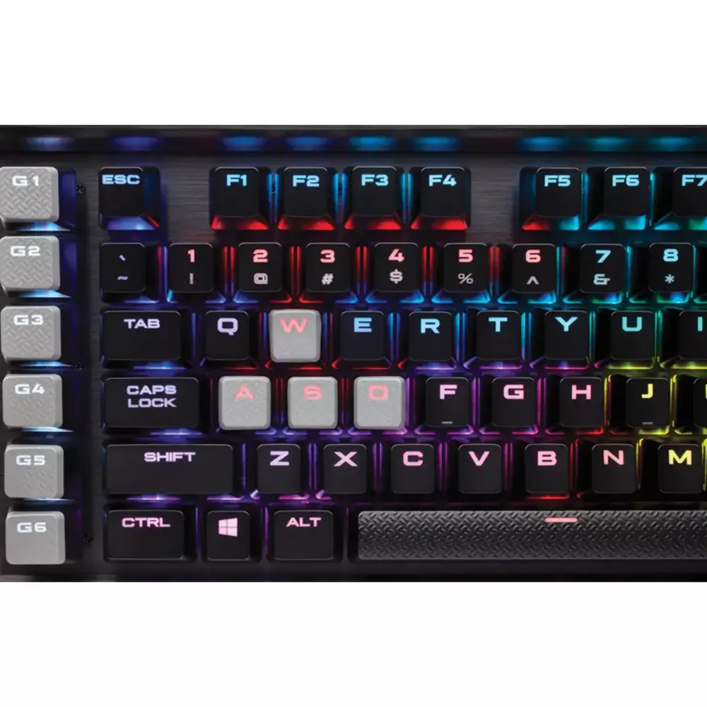Геймърска механична клавиатура CORSAIR K95 RGB PLATINUM Mechanical Keyboard RGB