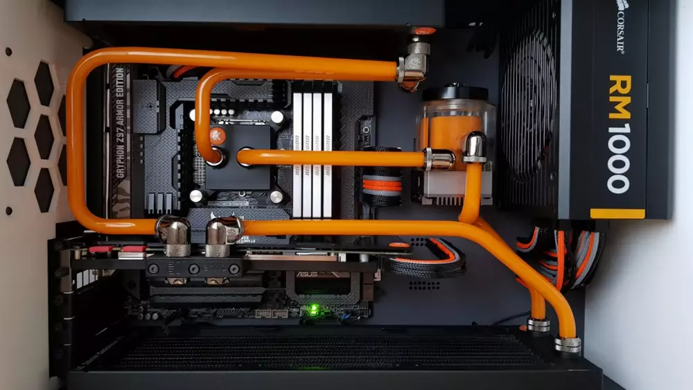 Течност EK-CryoFuel Solid Fire Orange (Conc. 250mL)