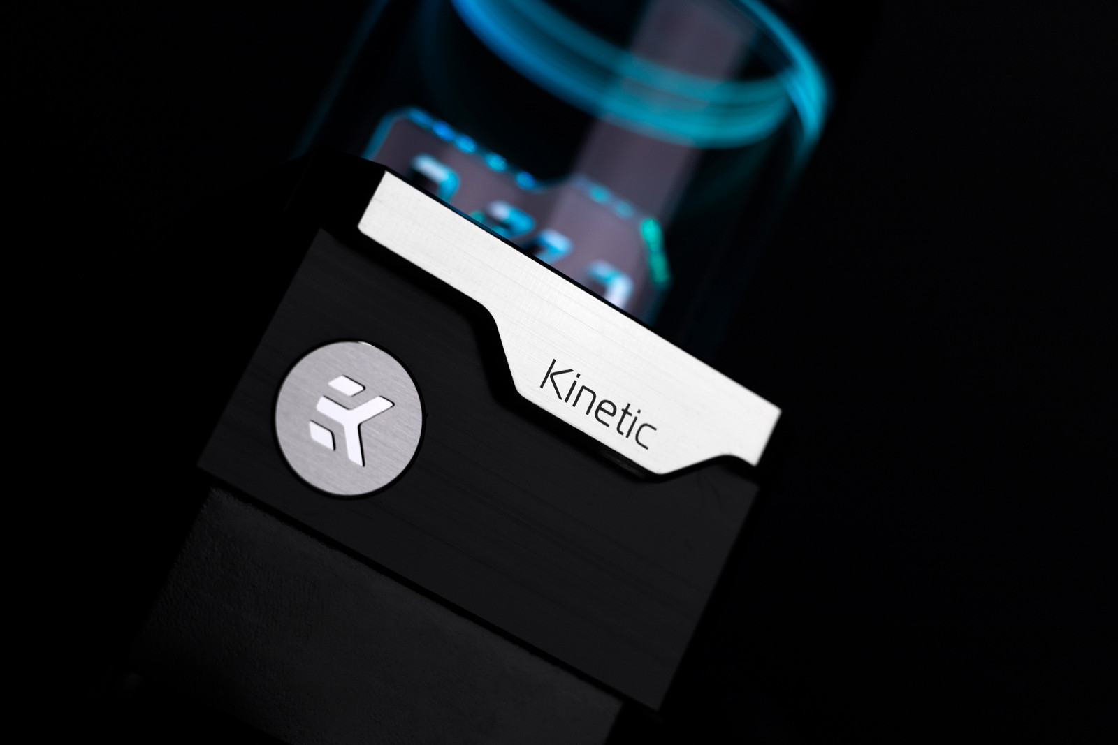 Помпа с резервоар EK-Quantum Kinetic TBE 120 VTX PWM D-RGB - Acetal