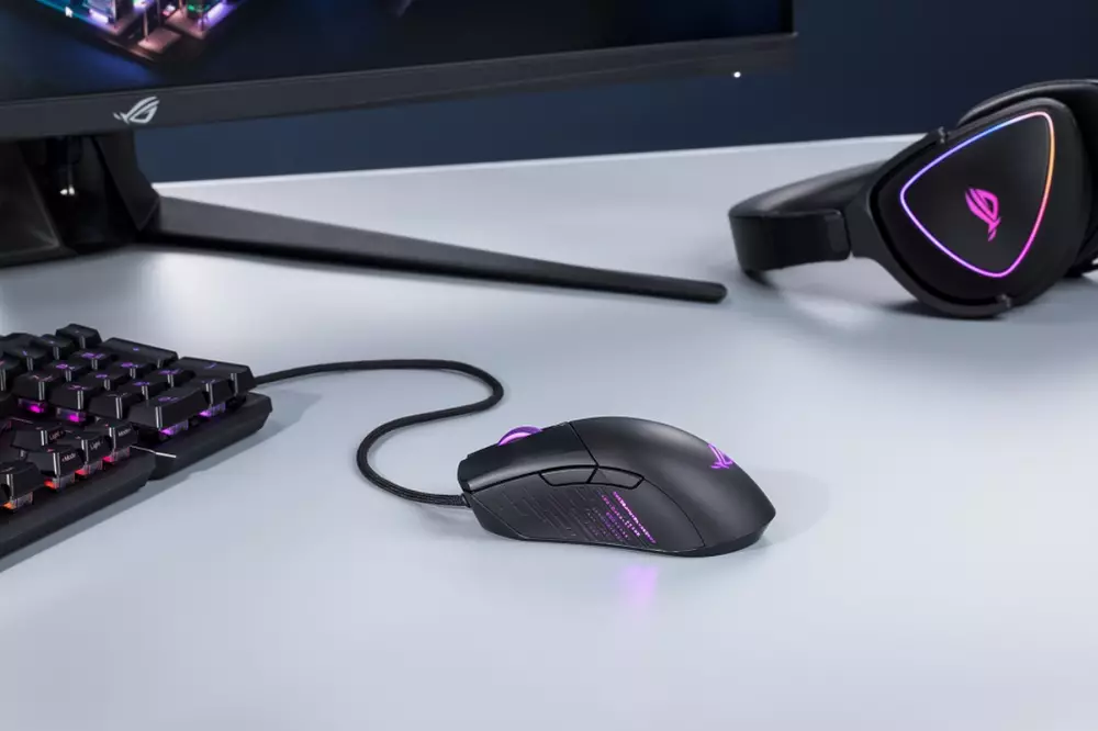 Геймърска мишка ASUS ROG GLADIUS III