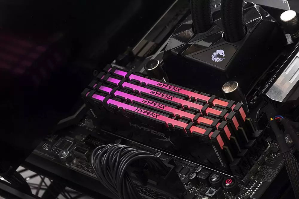 Памет Kingston HyperX Predator RGB 16GB (2x8GB) DDR4 4000Mhz CL19 - HX440C19PB4AK2/16