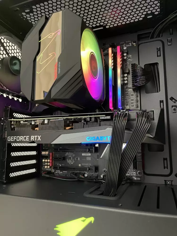 Геймърски компютър Fusion (AMD Ryzen 5 5600X, 16GB DDR4, RTX 3070, 512GB NVMe SSD, 750W 80+ Gold)
