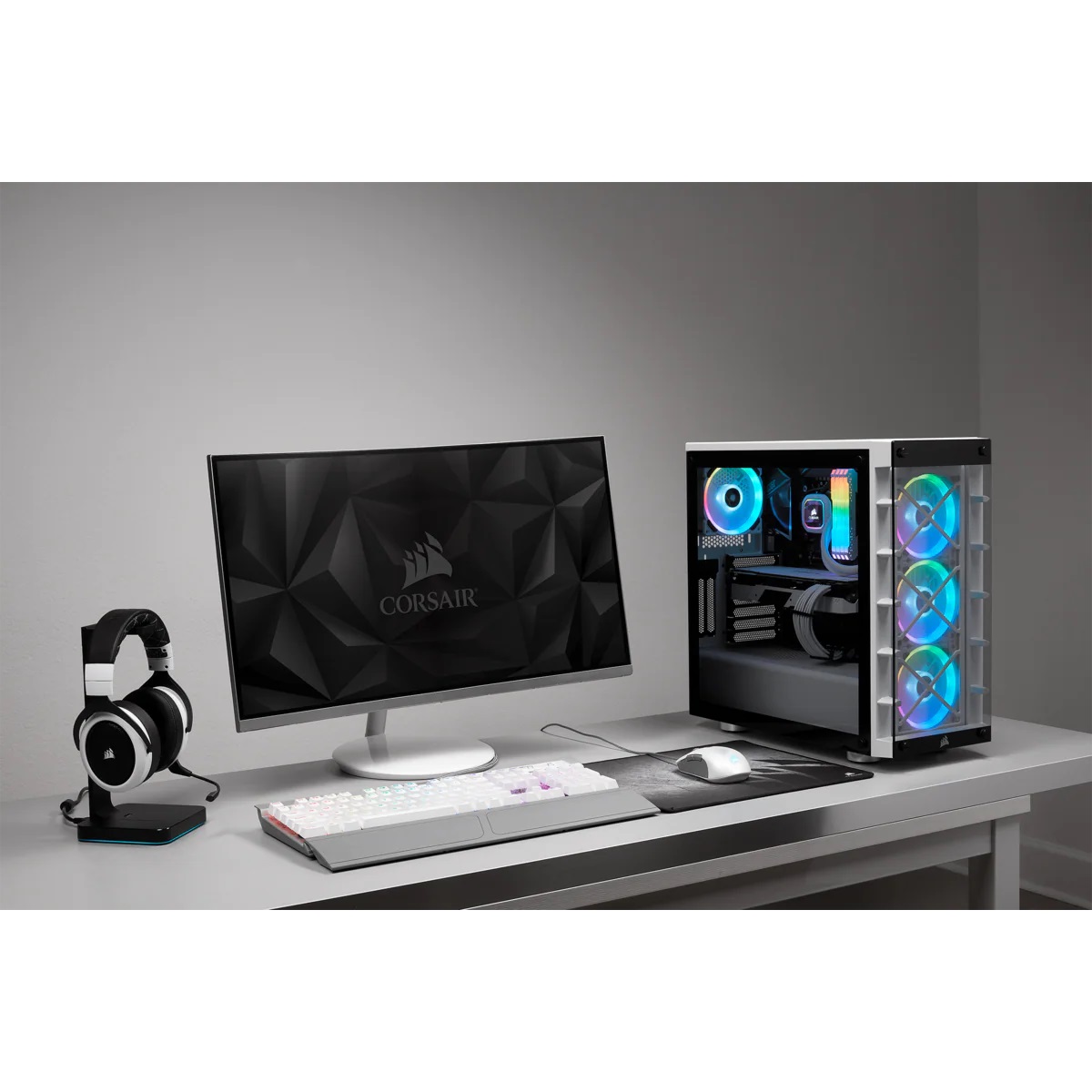 Кутия Corsair iCUE 465X RGB White