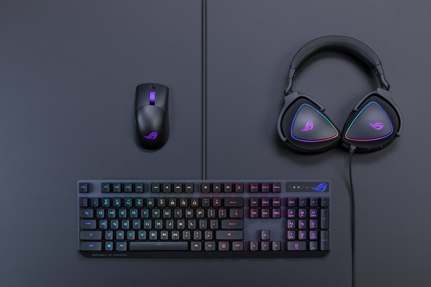 Геймърски слушалки ASUS ROG Delta S USB-C Aura Sync RGB