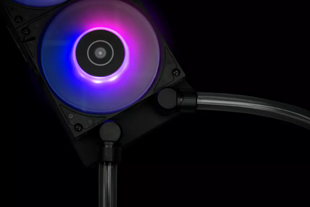 Употребяван вентилатор EK Vardar EVO 120ER D-RGB 500-2200rpm