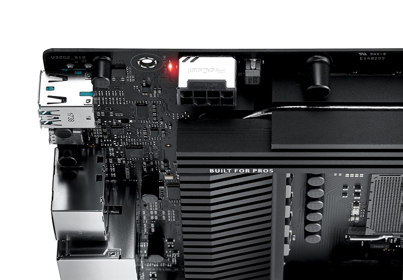 Дънна платка ASUS Pro WS X570-ACE