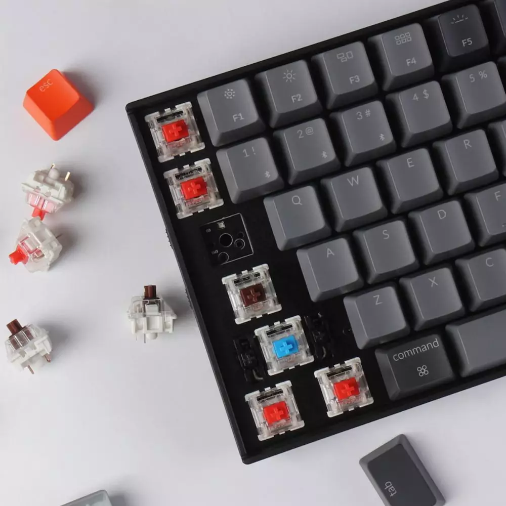 Геймърска Механична клавиатура Keychron K4 Hot-Swappable Full-Size Gateron Blue Switch White LED Gateron Blue Switch ABS