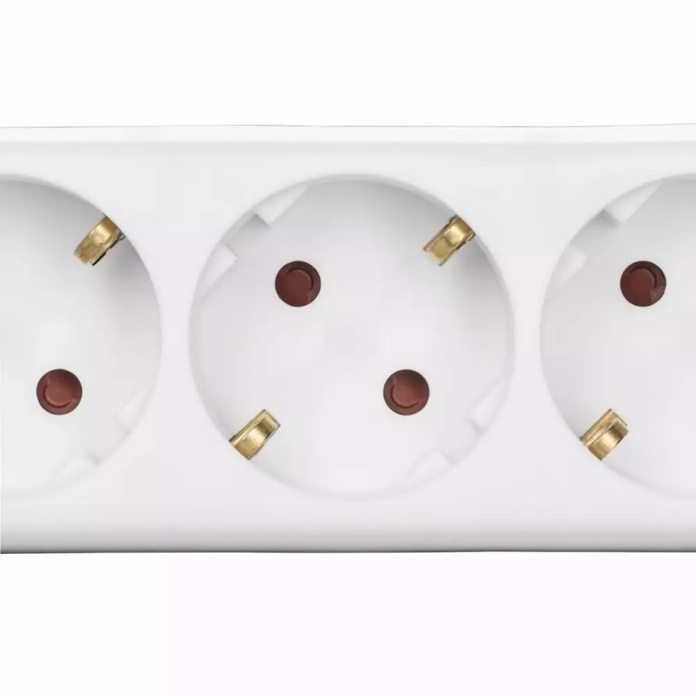 Разклонител HAMA Powerplug, 3 гнезда, 1.4м, Допълнителен контакт, Бутон вкл/изкл, Бял