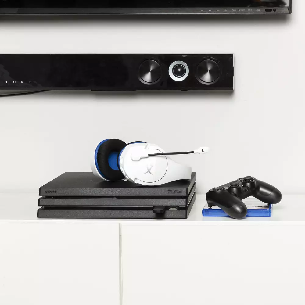 Геймърски безжични слушалки HyperX Cloud Stinger Core Wireless (PS4/PS5), Микрофон, Бял/Син