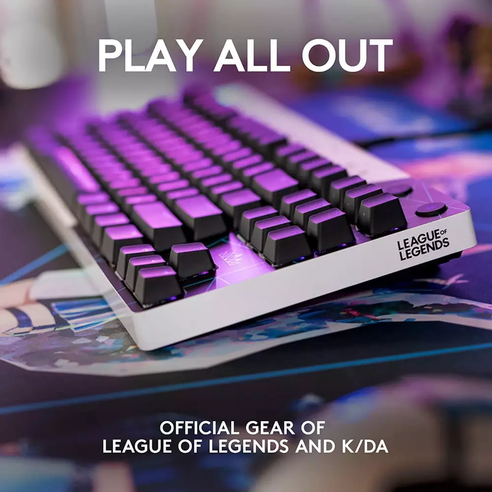 Геймърска механична клавиатура Logitech G Pro K/DA GX Brown Tactile RGB