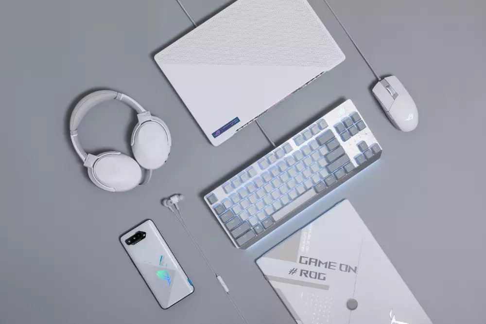 Геймърски слушалки ASUS ROG Strix Go Core Moonlight White - 90YH0381-B1UA00