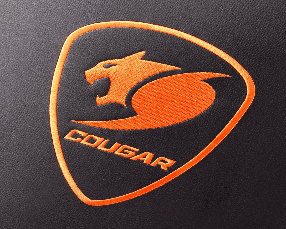 Геймърски стол COUGAR Armor S BLACK