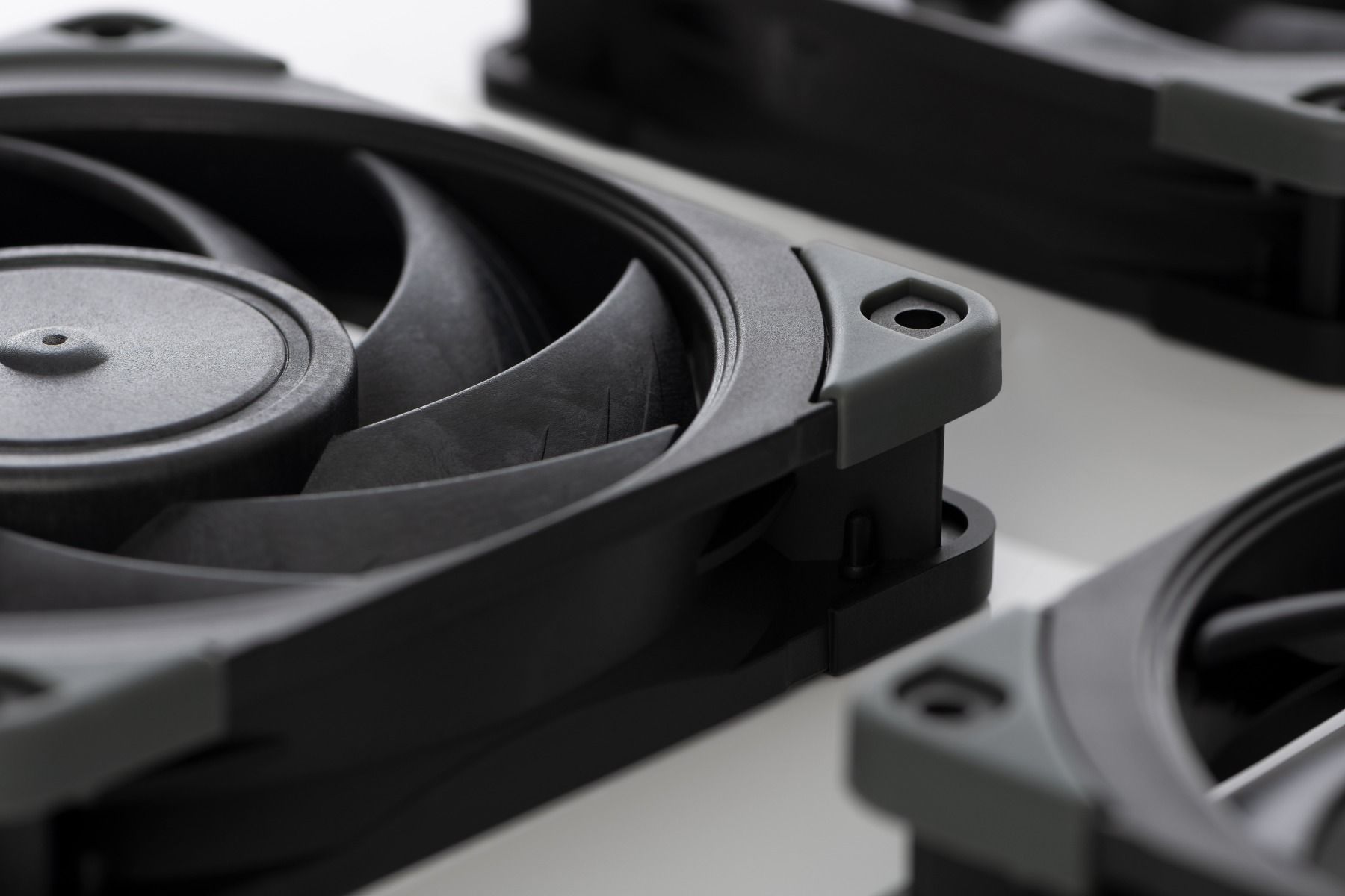 Αερόψυκας Noctua NF-A12x25-PWM 120mm Fan chromax.black.swap - NF-A12x25-PWM.CH.BK.S