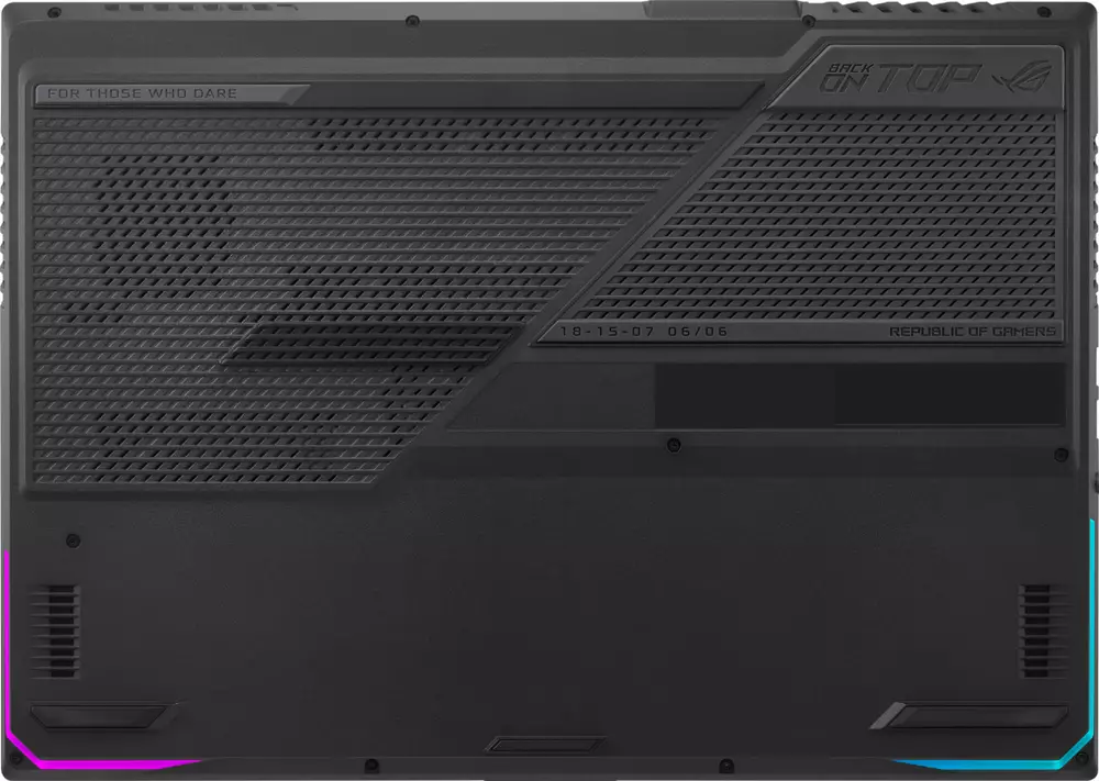 Лаптоп ASUS ROG Strix SCAR 17 G733QS-K4016 - 90NR0591-M05940