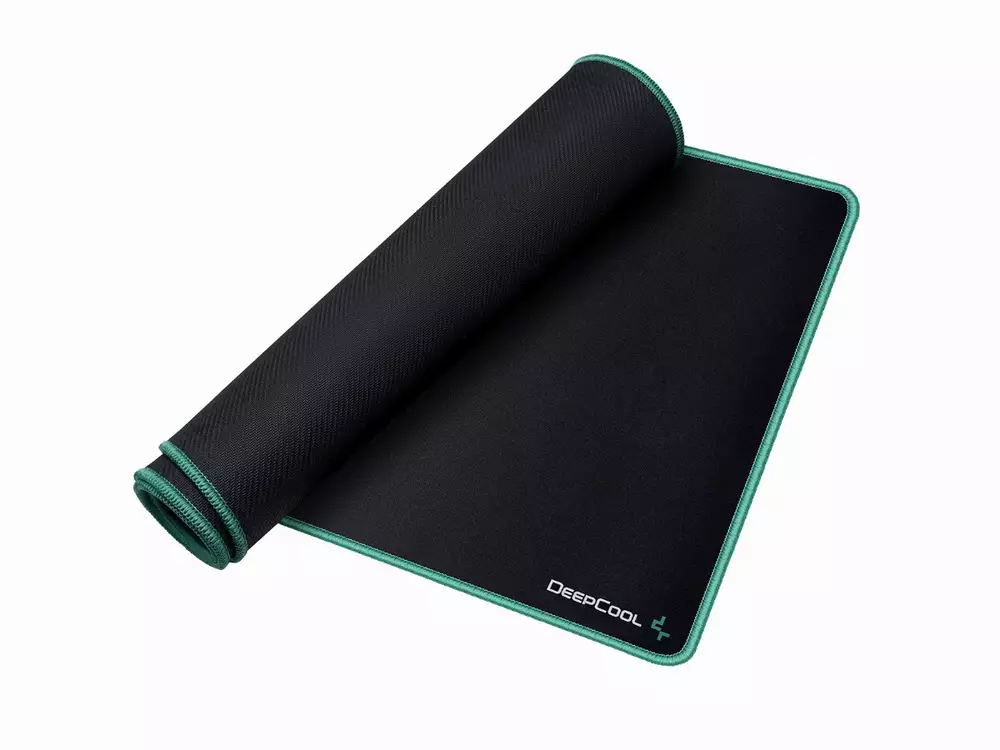Геймърски пад DeepCool GM820 Gaming Mousepad - Size XL (900x340x3mm)  