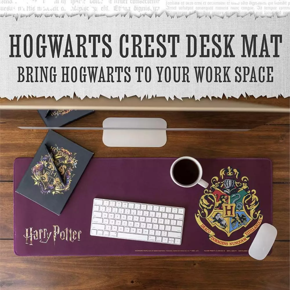 Пад за мишка Paladone Harry Potter - Hogwarts Crest Desk Mat 790x300