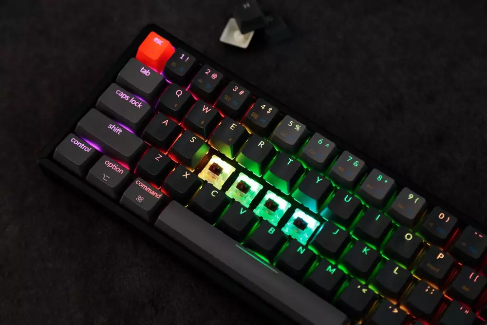 Безжична геймърска клавиатура Keychron K6 Hot-Swappable 65% Blue Switch RGB LED ABS