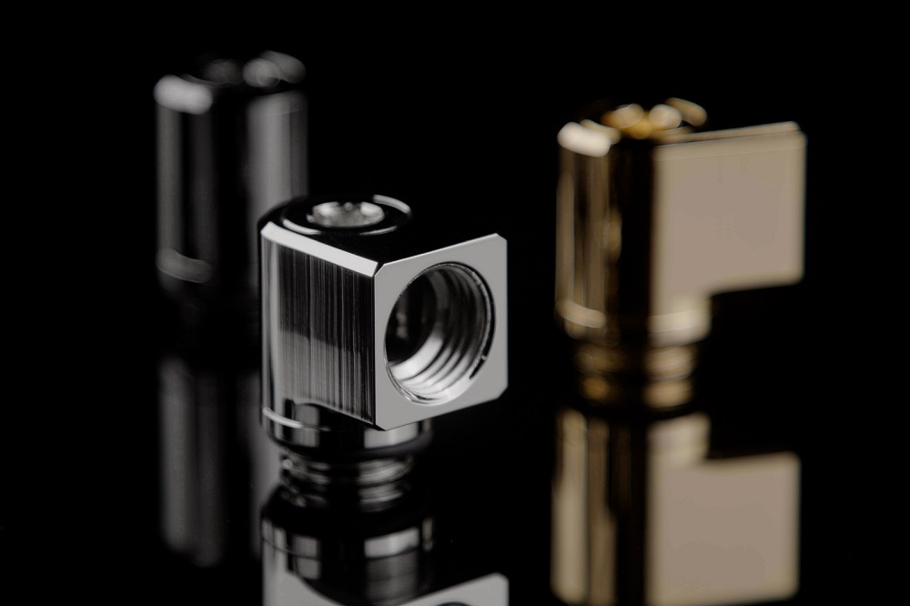 Фитинг EK-Quantum Torque Micro Rotary 90° - Nickel