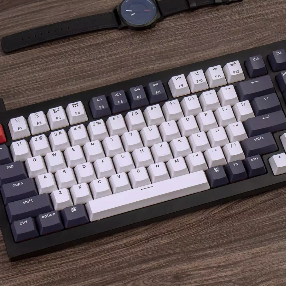 Геймърска механична клавиатура Keychron Q1 Carbon Black QMK 75% Gateron Phantom Red Switch RGB LED ABS