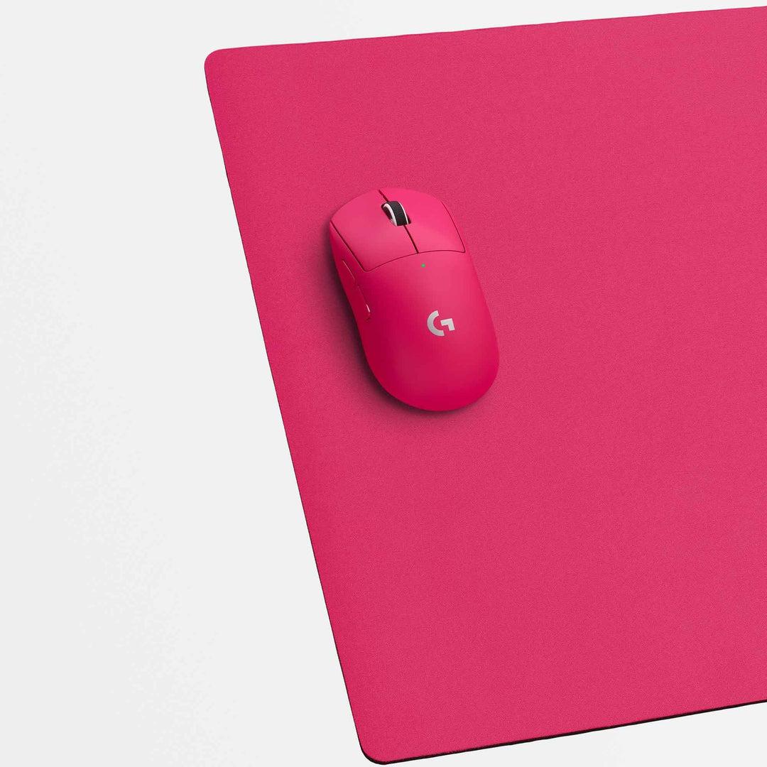 Геймърски пад Logitech G840 Extra Large (XL), Розов