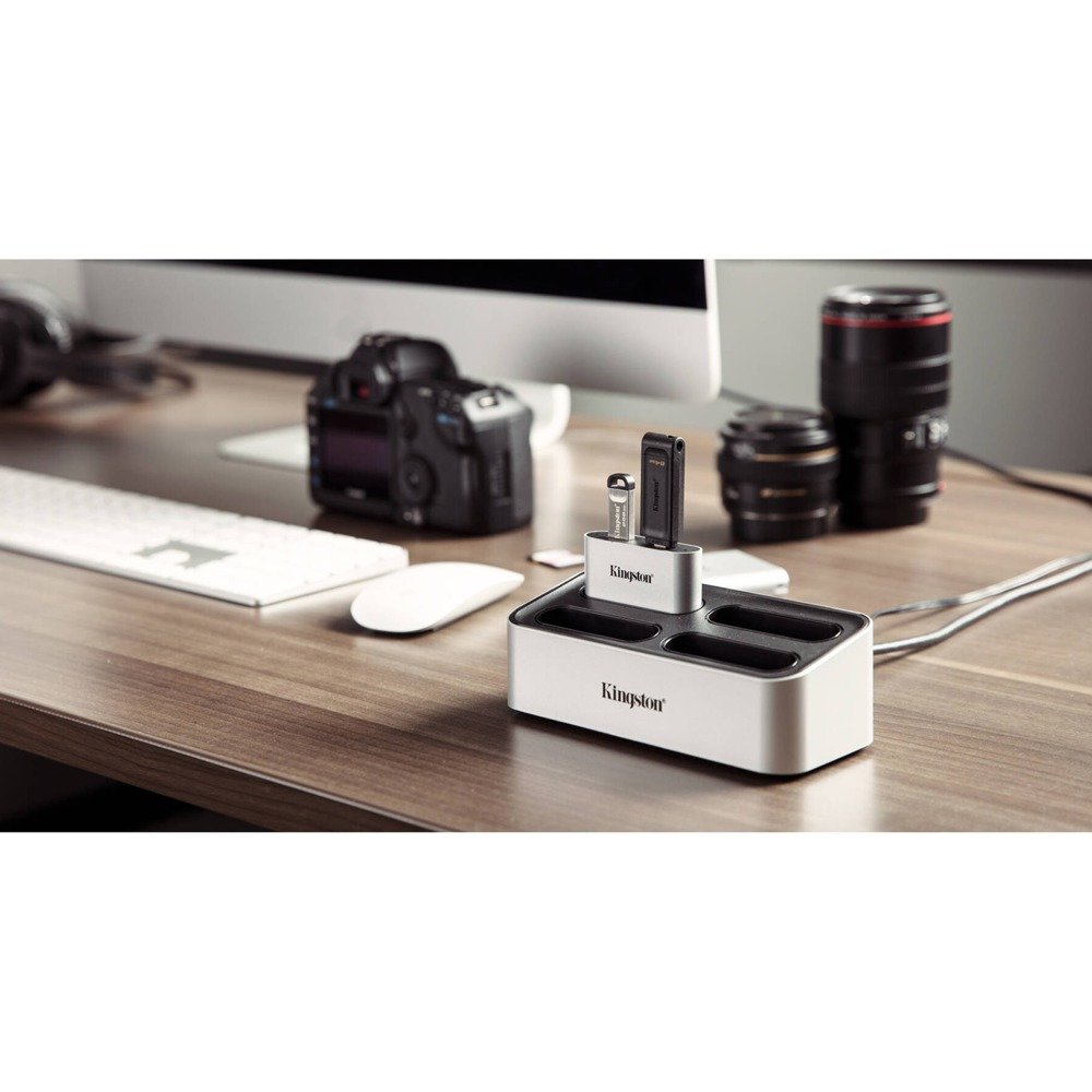 Четец за карти докинг станция Kingston WFS-U Workflow Station WFS-SD/WFS-SDC