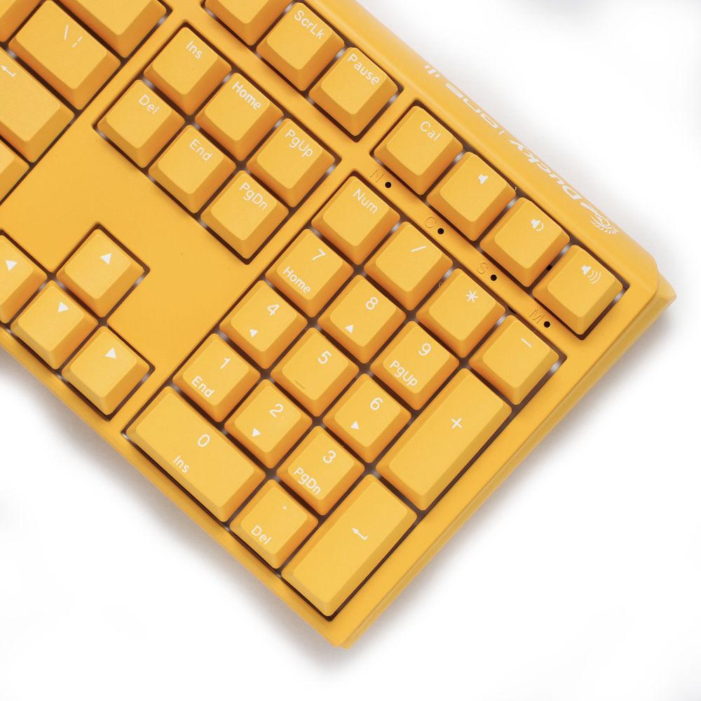 Геймърскa механична клавиатура Ducky One 3 Yellow Full-Size Cherry MX Red