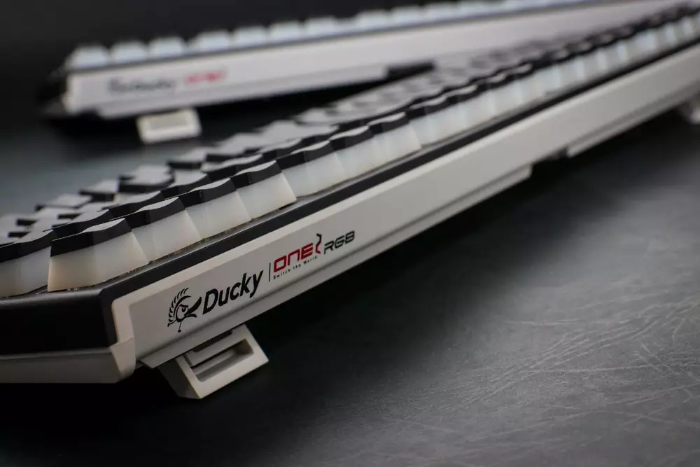 Геймърскa механична клавиатура Ducky One 2 Pudding RGB Cherry MX Brown