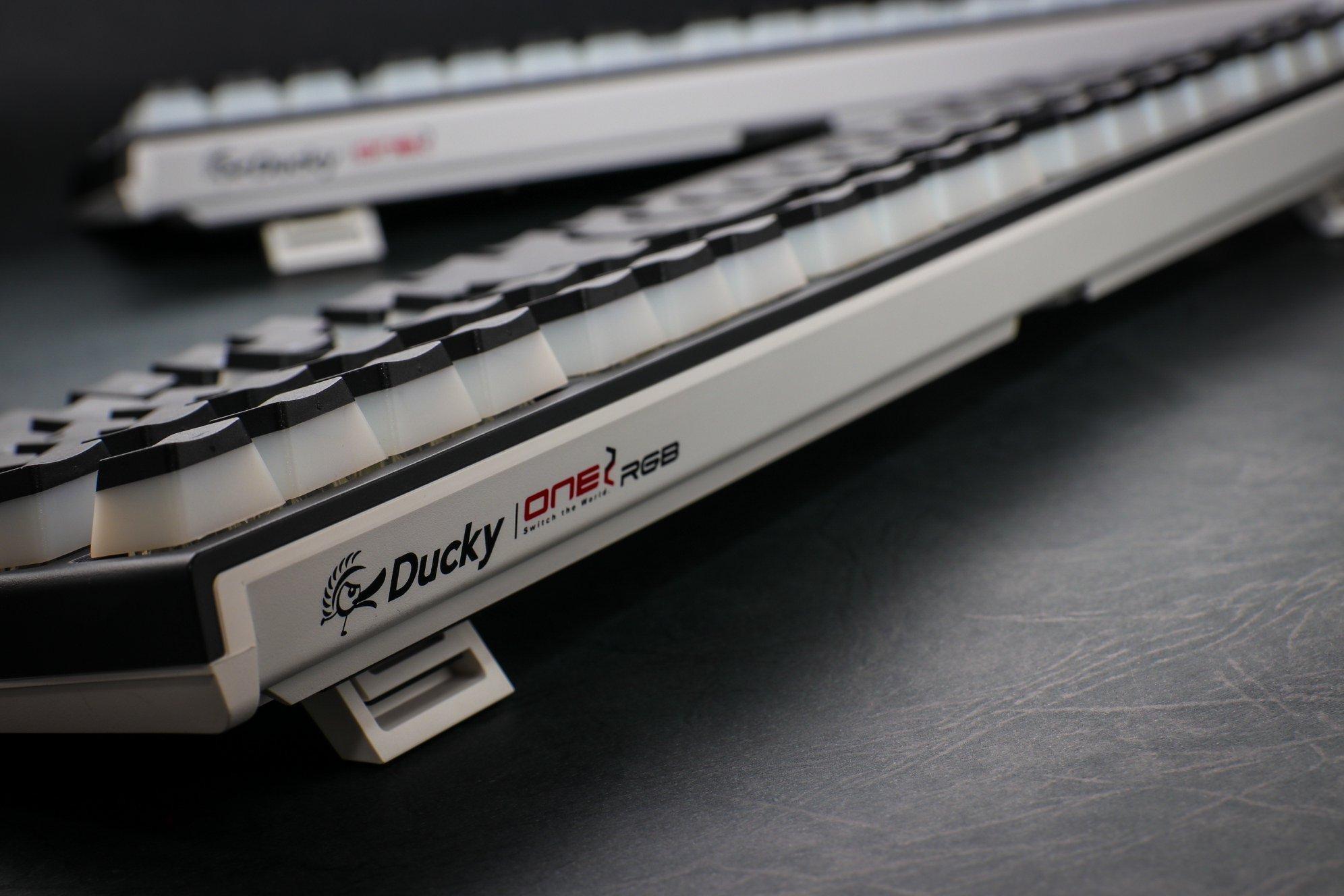 Геймърскa механична клавиатура Ducky One 2 Pudding RGB Cherry MX Brown