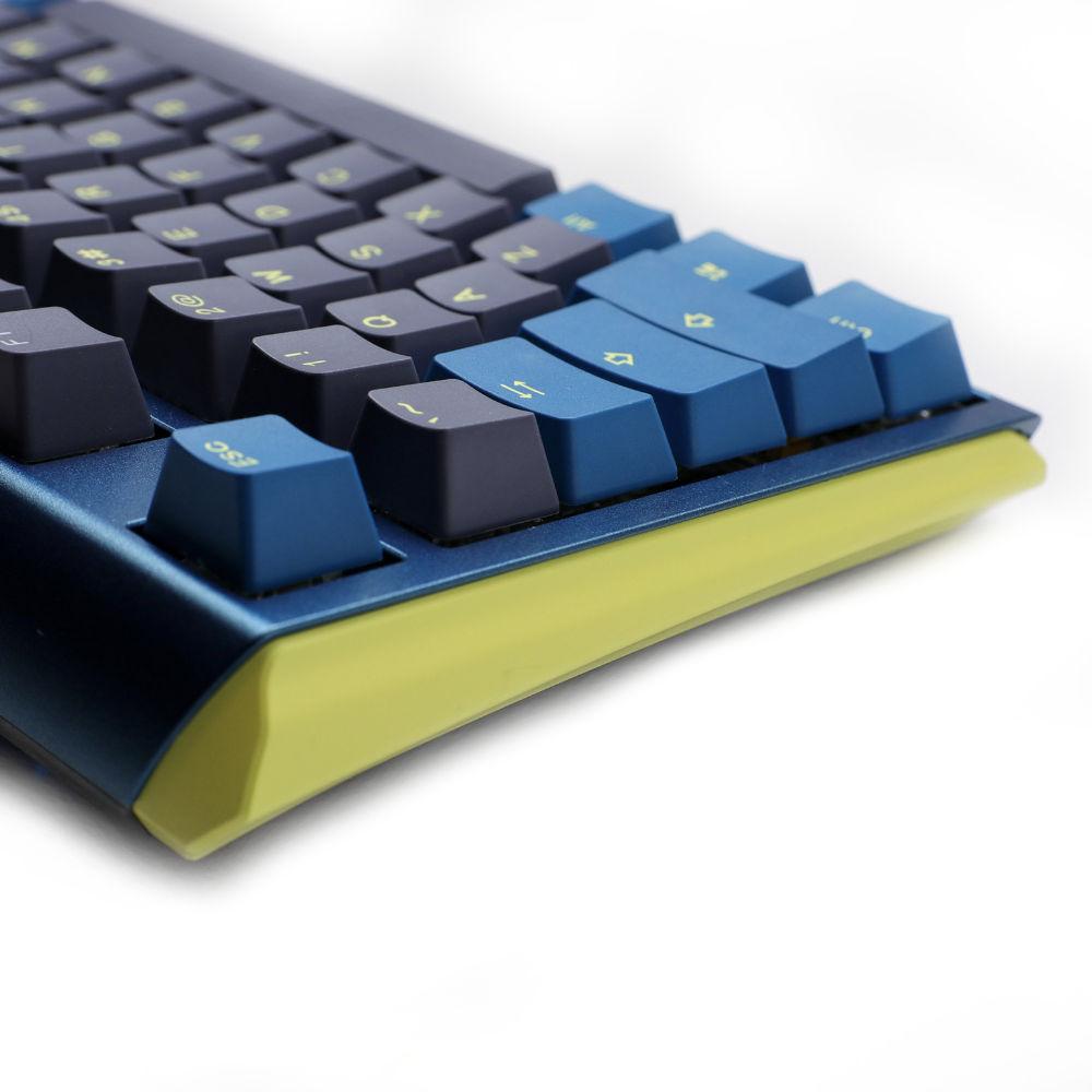 Геймърскa механична клавиатура Ducky One 3 Daybreak TKL Cherry MX Silent Red