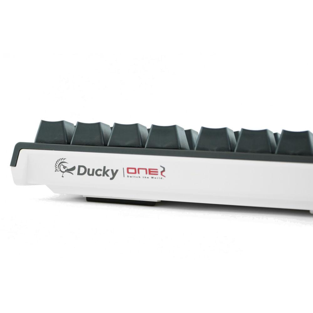 Геймърскa механична клавиатура Ducky One 2 Tuxedo Cherry MX Black
