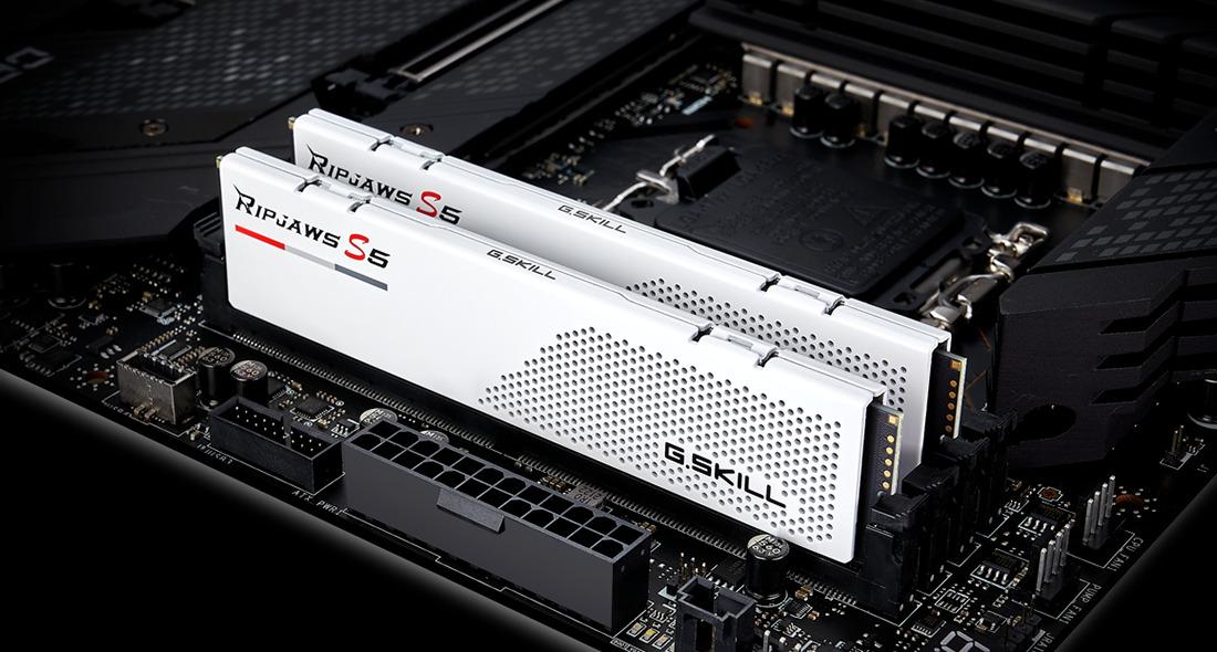 Памет G.SKILL Ripjaws S5 White 32GB (2x16GB) DDR5 5200MHz CL36 - F5-5200J3636C16GX2-RS5W
