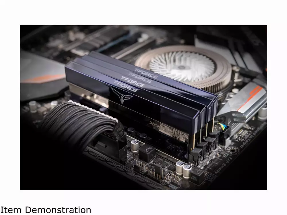 Памет Team Group T-Force XTREEM ARGB 32GB (2x16GB) DDR4 3200MHz CL16 - TF10D432G3200HC16CDC01