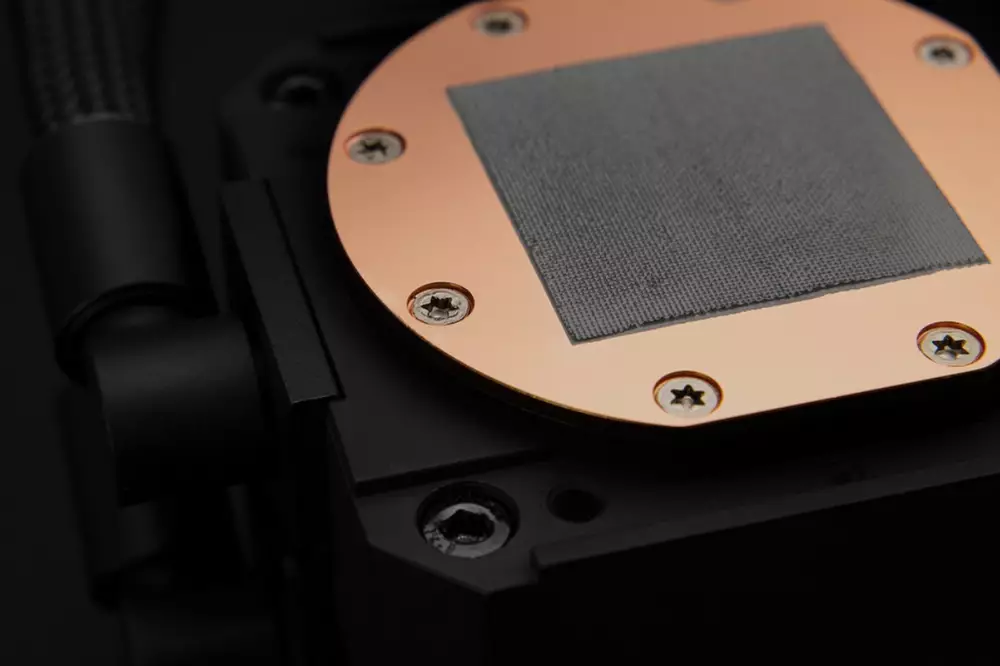 Водно охлаждане за процесор EK-AIO Elite 360 D-RGB 
