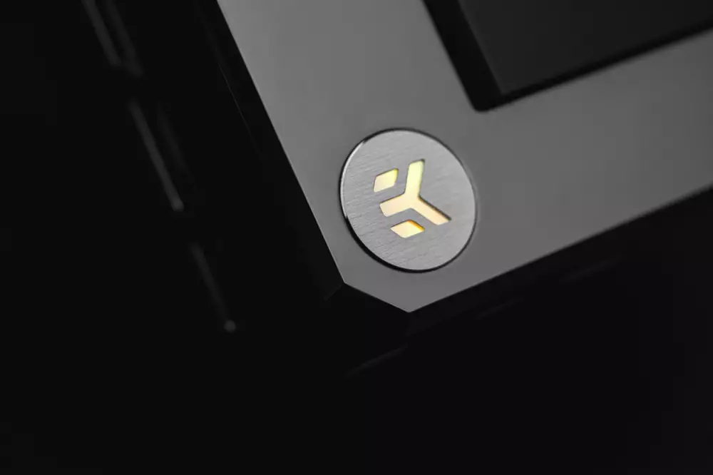Водно охлаждане за процесор EK-AIO Elite 360 D-RGB 