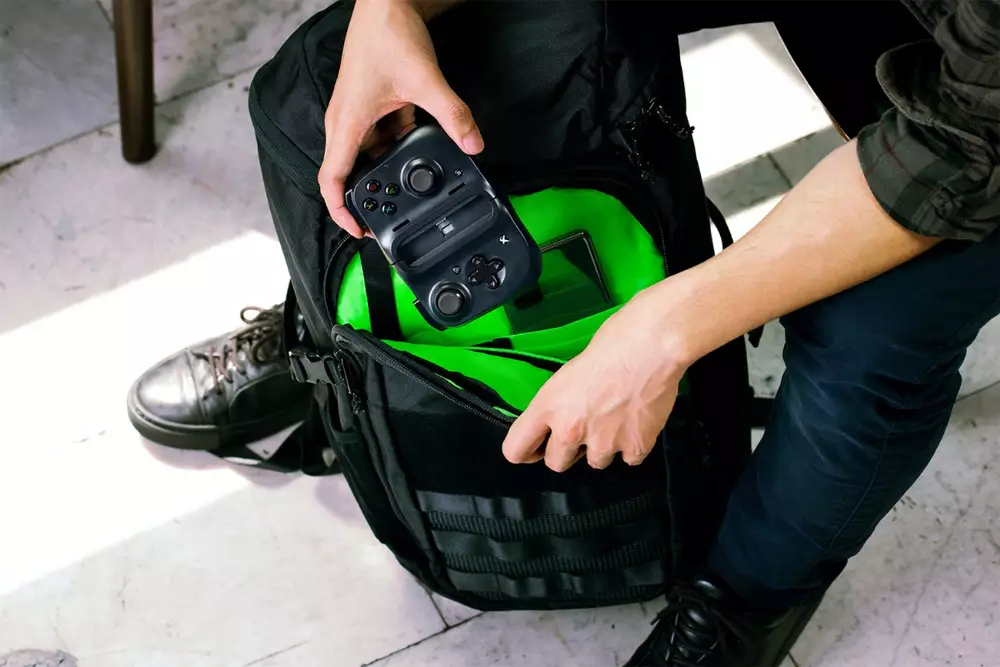 Контролер за телефон Razer Kishi Universal Mobile Gaming Controller for Android 