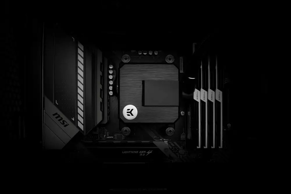 Водно охлаждане за процесор EK-AIO Basic 360