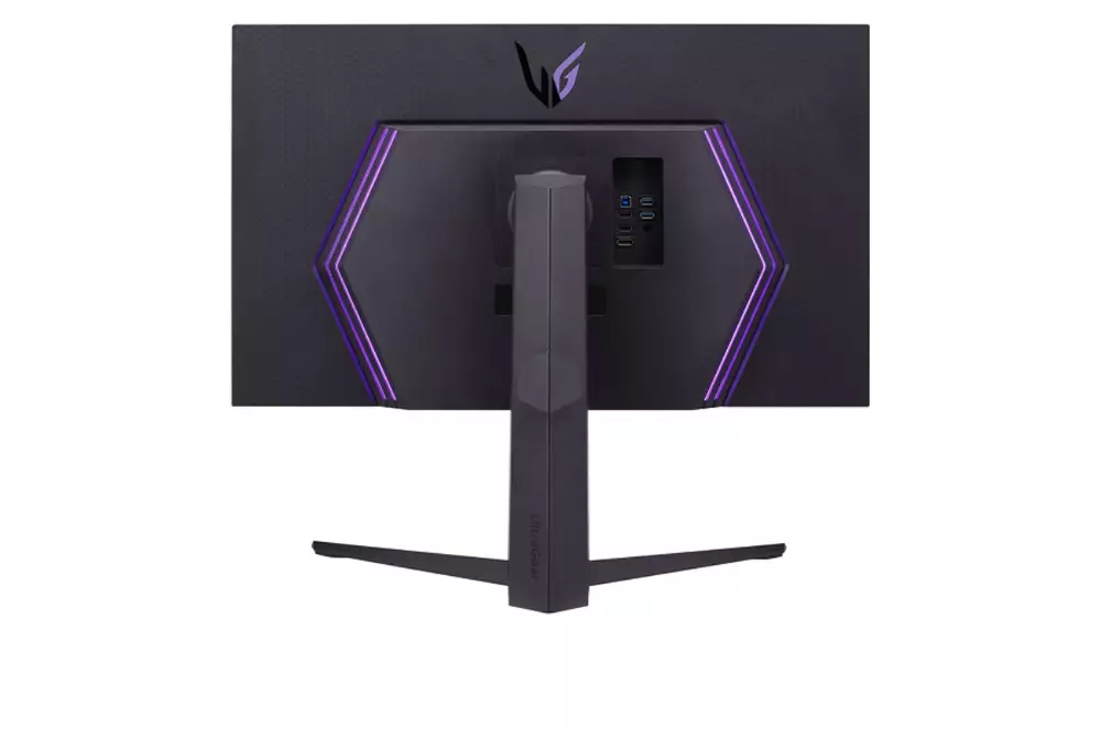 Монитор LG 32GQ950-B 32" UltraGear, IPS, 4K UHD, 144Hz, 1ms, HDR1000, AMD FreeSync/G-Sync 
