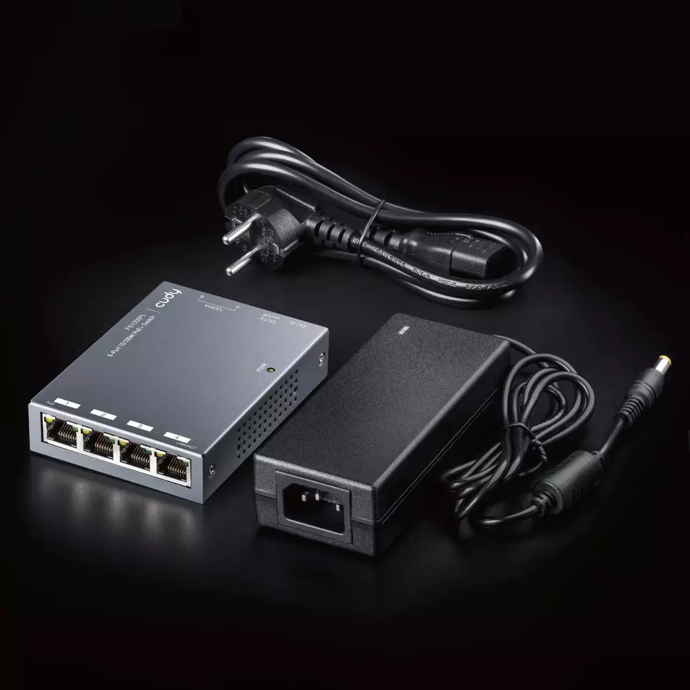 Суич Cudy FS1006P, 6 портов, 10/100, PoE+ Switch, 60W