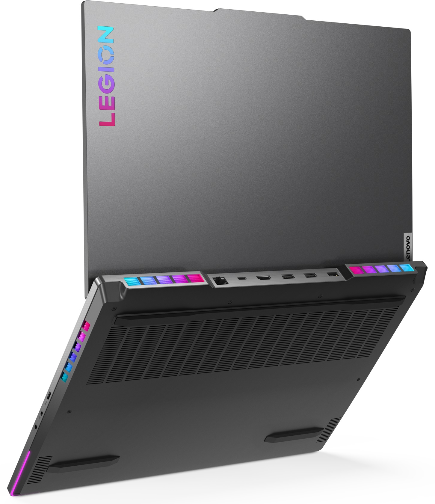 Лаптоп Lenovo Legion 7 16IAX7 - 82TD0050BM