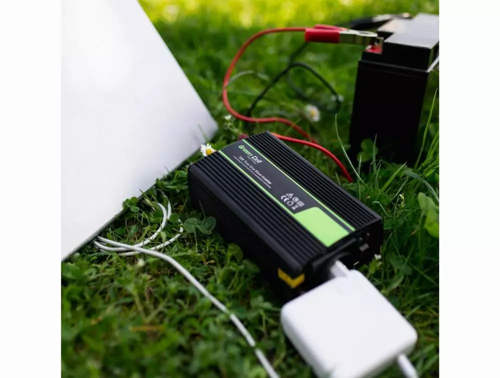 Инвертор 24/220 V DC/AC 1500W/3000W Modified sine wave GREEN CELL