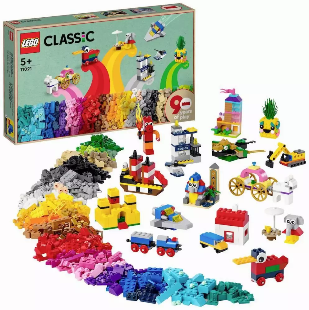 LEGO Classic - 90 Years of Fun - 11021