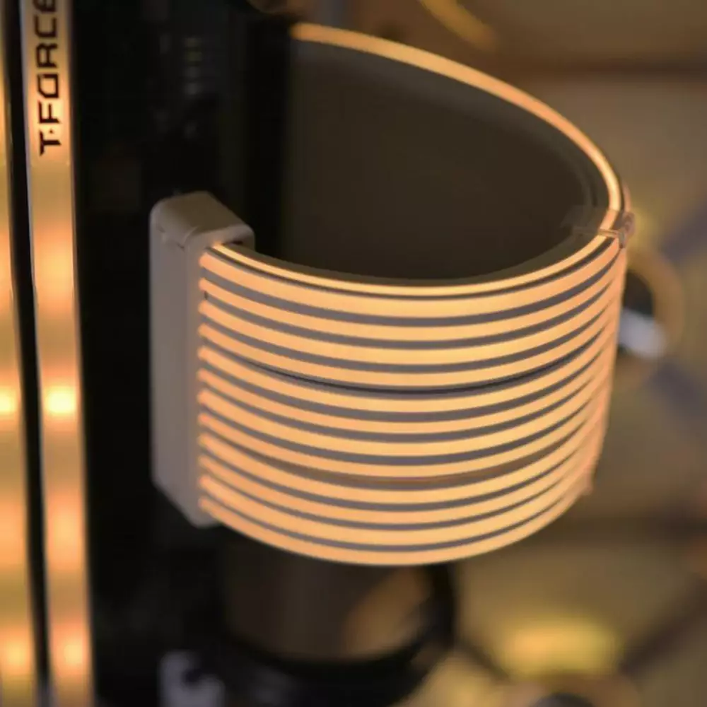 RGB за кабели PSU Lian Li Strimer Plus V2 24-PIN RGB PCIe