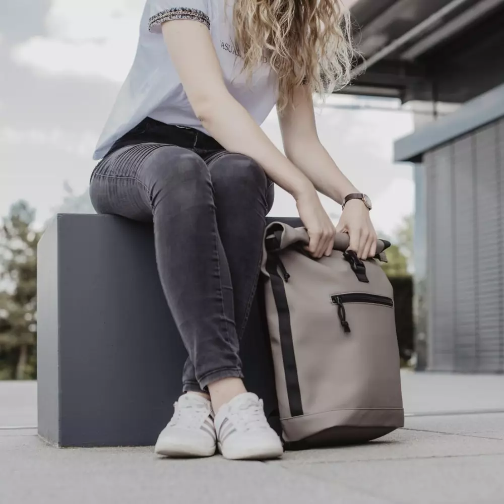 HAMA Раница Roll-top Merida за 15.6" лаптоп, кафяво