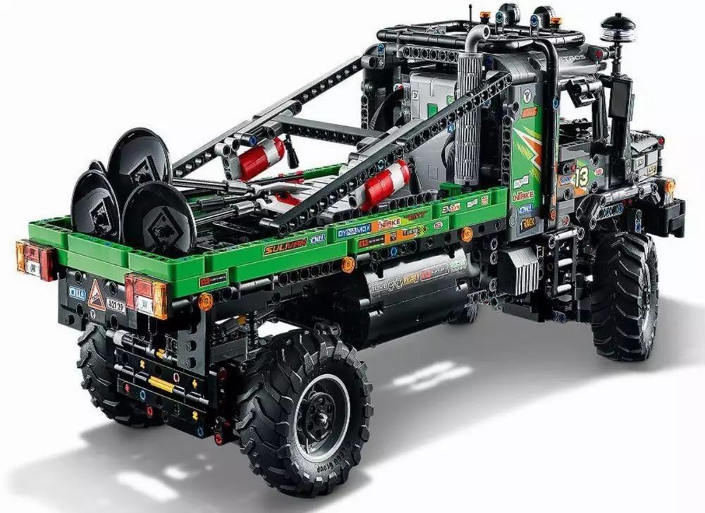 LEGO Technic - 4x4 Mercedes Benz Zetros Offroad-Truck - 42129